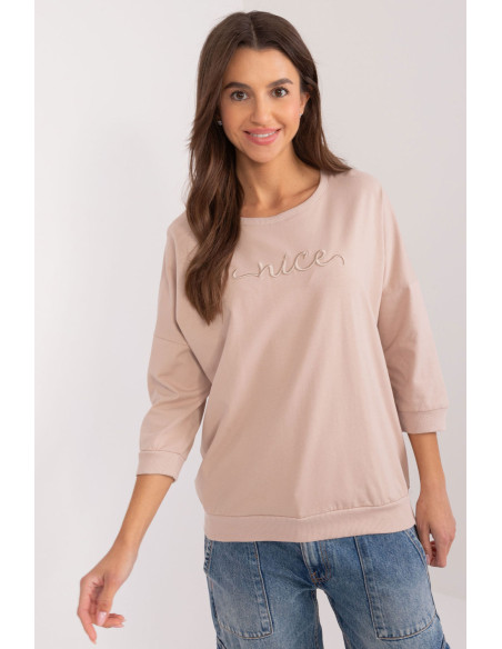 Sweatshirt model 197452 Relevance