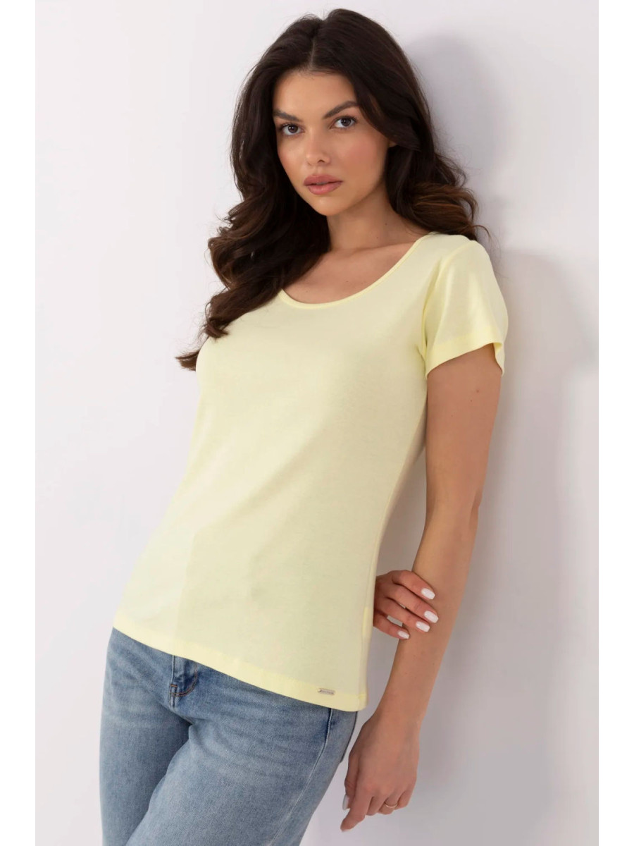 T-shirt model 210634 Relevance