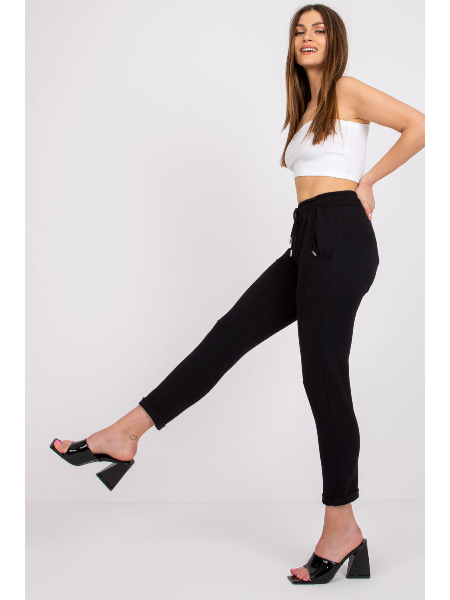 Pantalon survêtement model 169088 Relevance