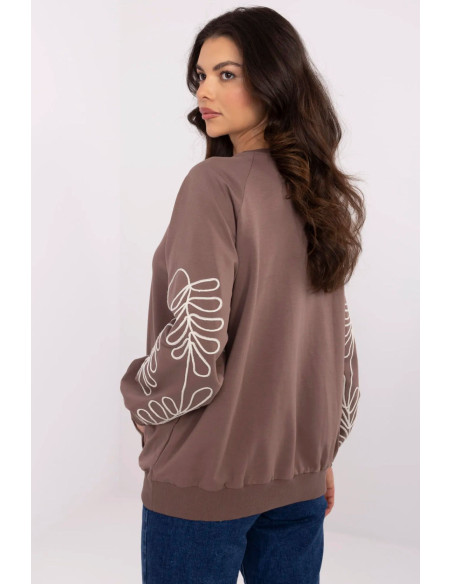 Sweatshirt model 210637 Relevance