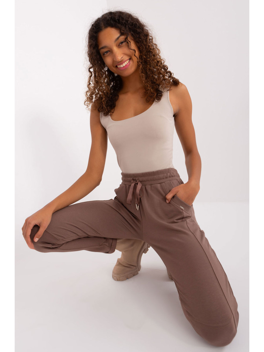 Pantalon survêtement model 191221 Relevance