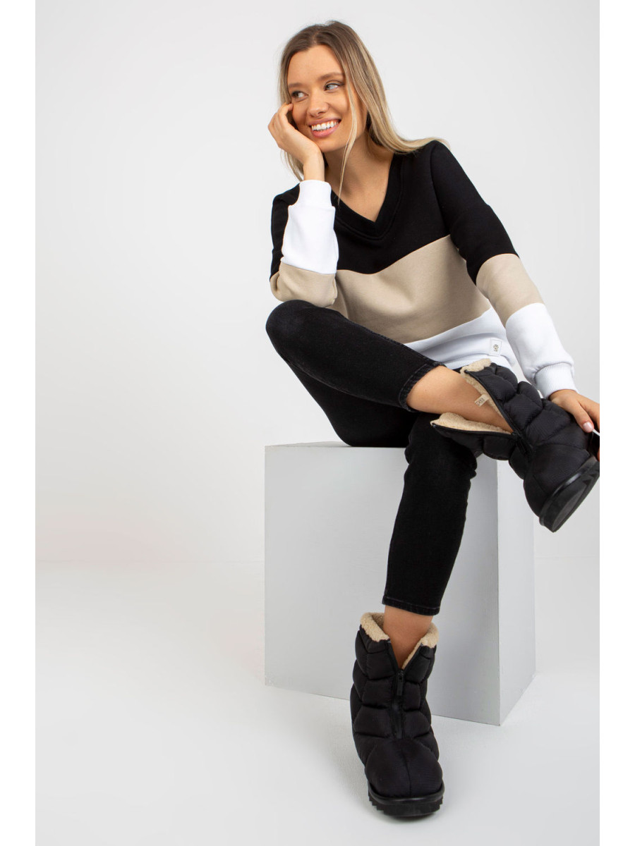Sweatshirt model 185964 Relevance
