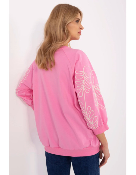 Sweatshirt model 209846 Relevance