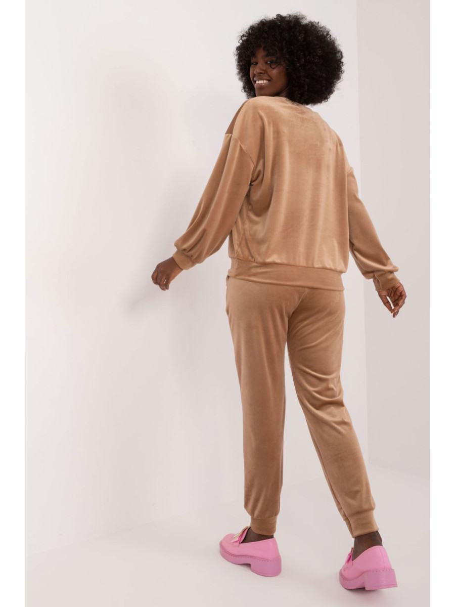 L`ensemble model 193023 Italy Moda