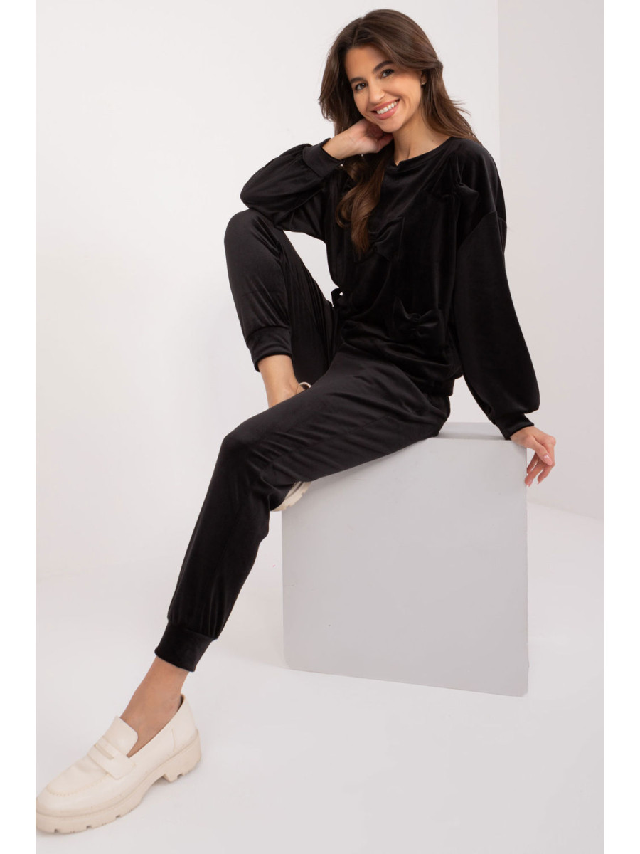 L`ensemble model 193496 Italy Moda