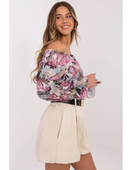 Shorts model 209179 Italy Moda