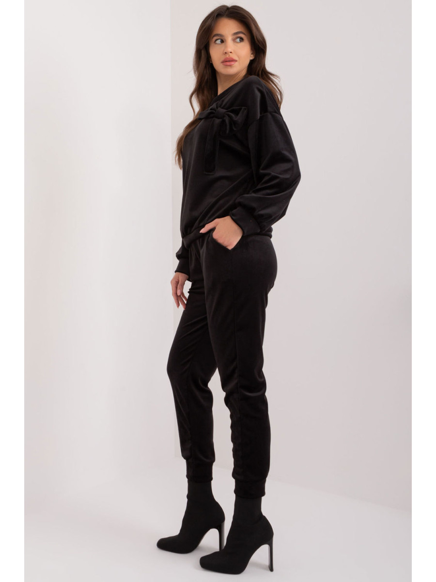 L`ensemble model 193485 Italy Moda