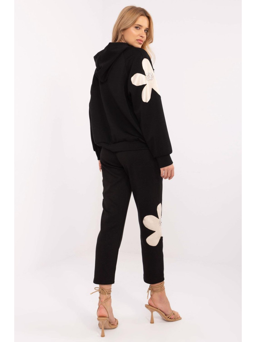 L`ensemble model 208150 Italy Moda