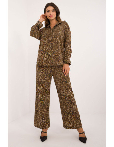 L`ensemble model 200214 Italy Moda