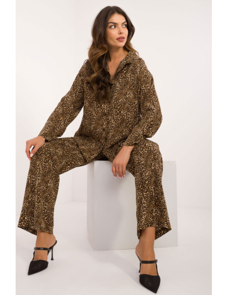 L`ensemble model 200214 Italy Moda