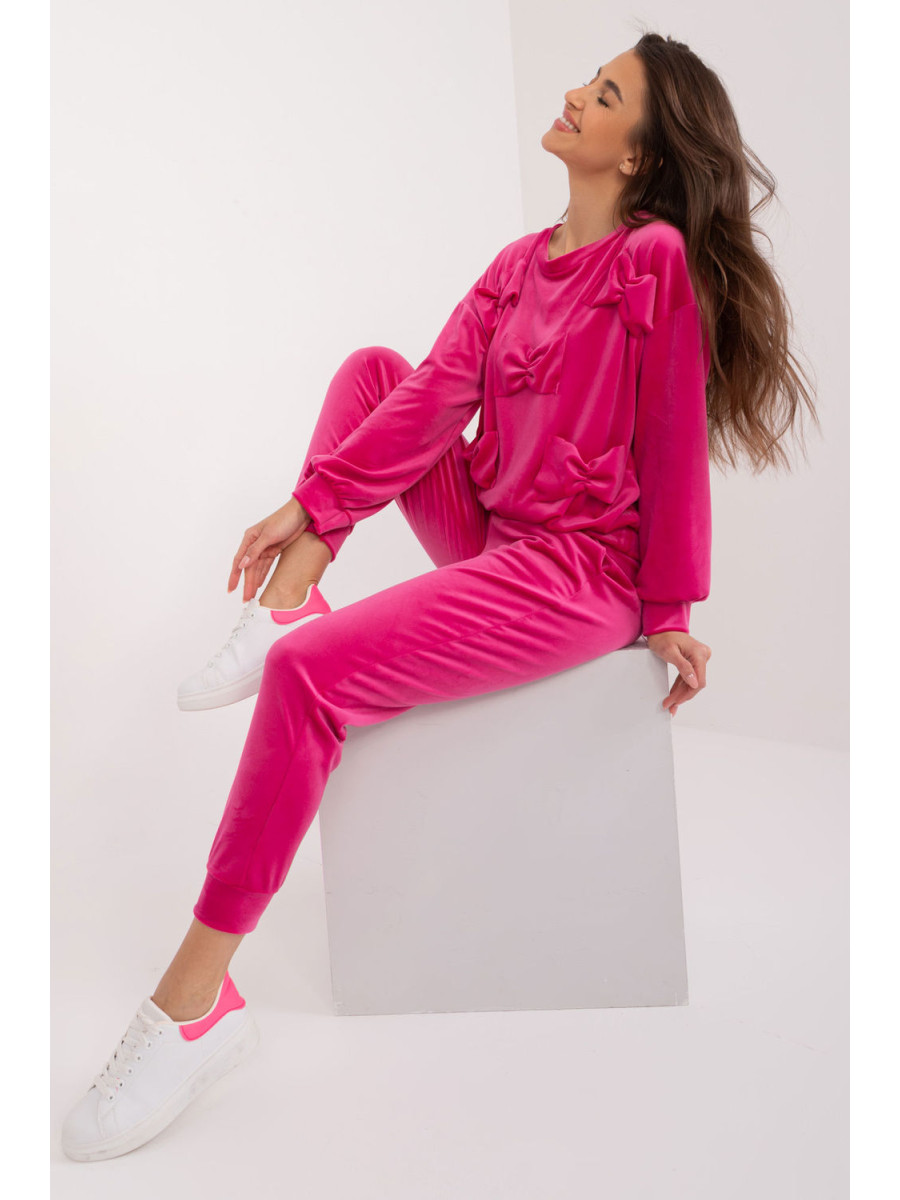 L`ensemble model 193489 Italy Moda