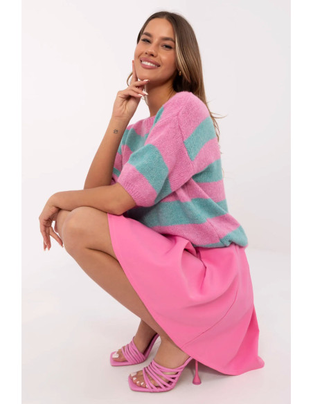 Chandail model 209486 Italy Moda