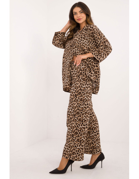 L`ensemble model 200219 Italy Moda