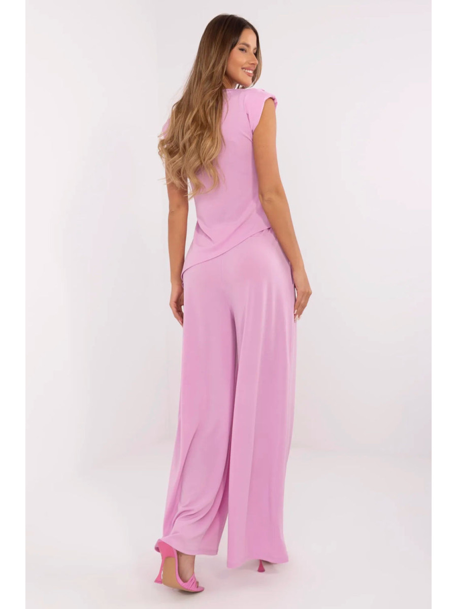 L`ensemble model 211275 Italy Moda