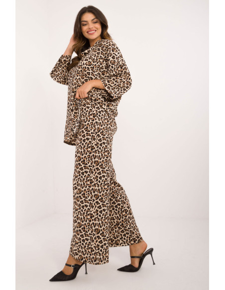 L`ensemble model 200220 Italy Moda