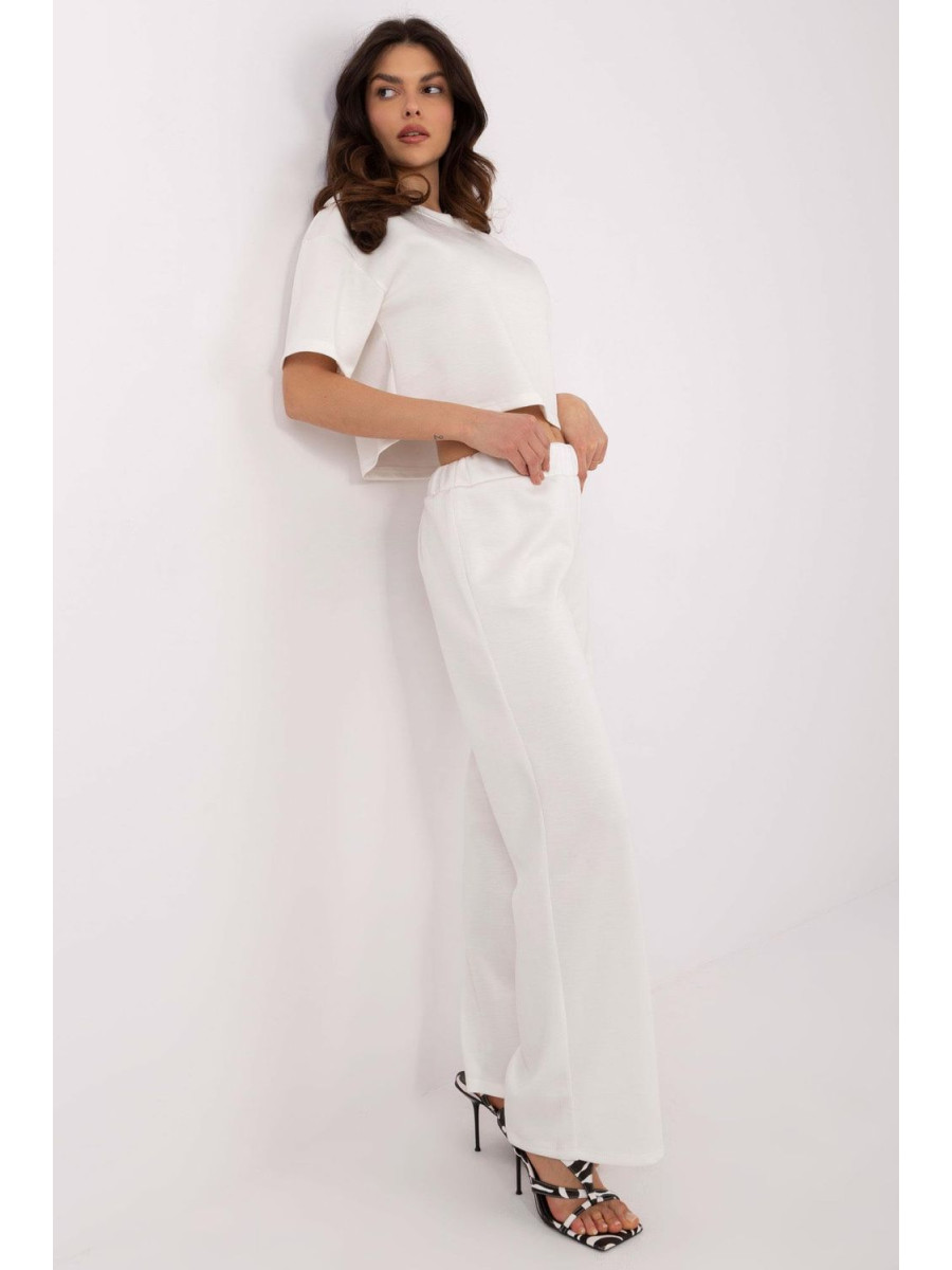 L`ensemble model 208677 Italy Moda