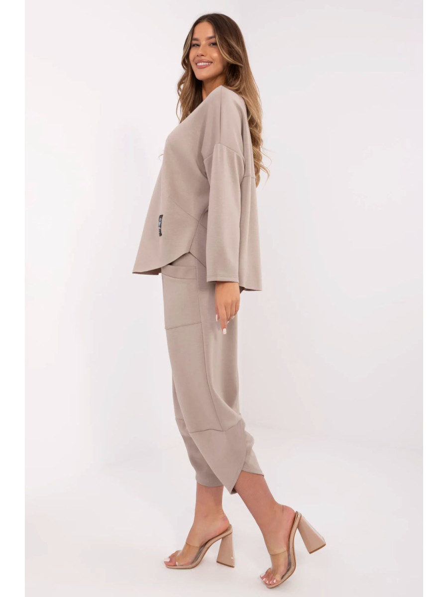 L`ensemble model 209491 Italy Moda