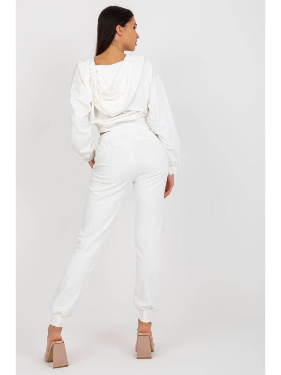 L`ensemble model 177034 Ex Moda