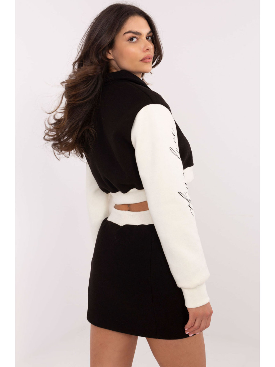 L`ensemble model 204425 NM