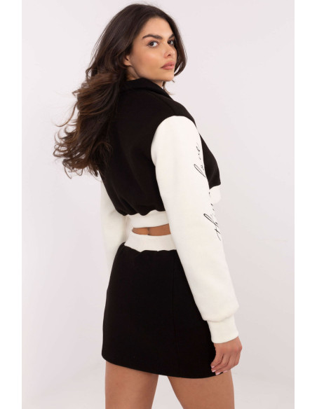 L`ensemble model 204425 NM