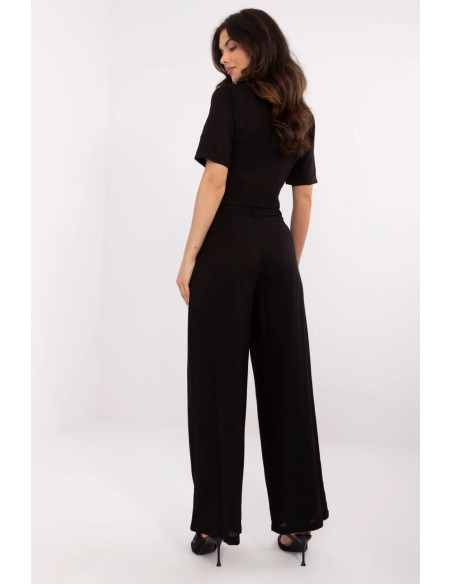 L`ensemble model 211198 NM