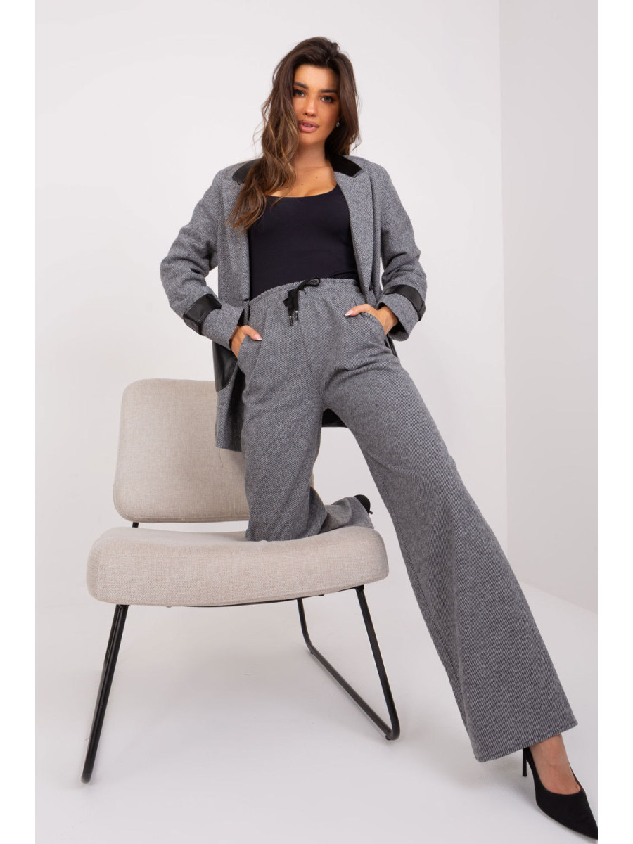 Pantalon femme model 193132 Lakerta
