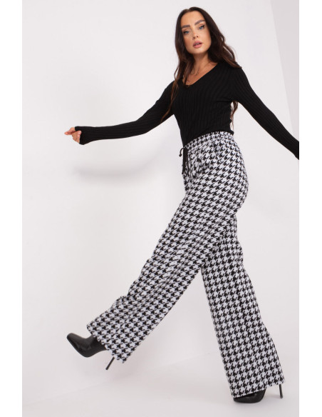 Pantalon femme model 193133 Lakerta