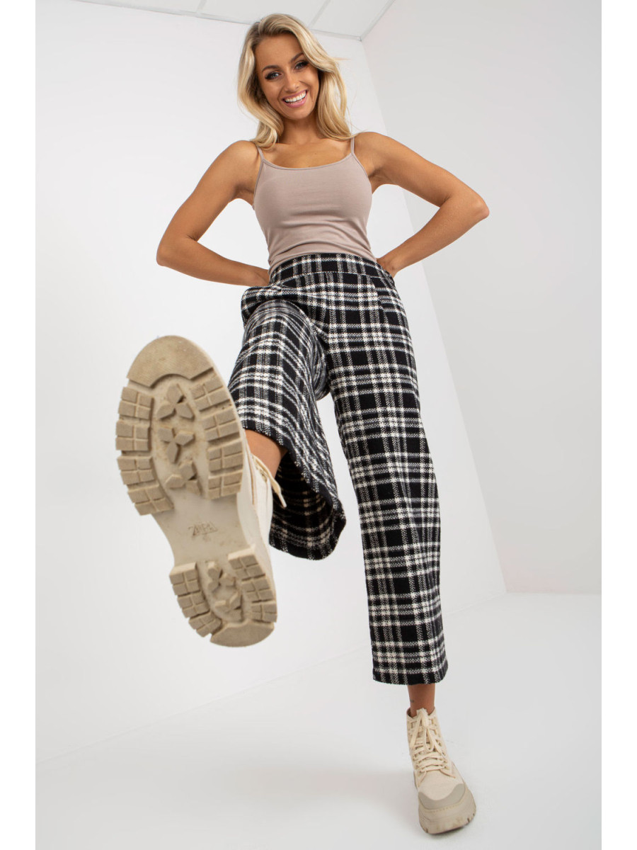 Pantalon femme model 174997 Lakerta
