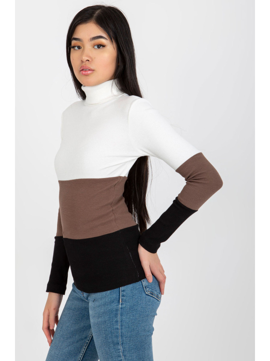 Col roulé model 175119 Rue Paris