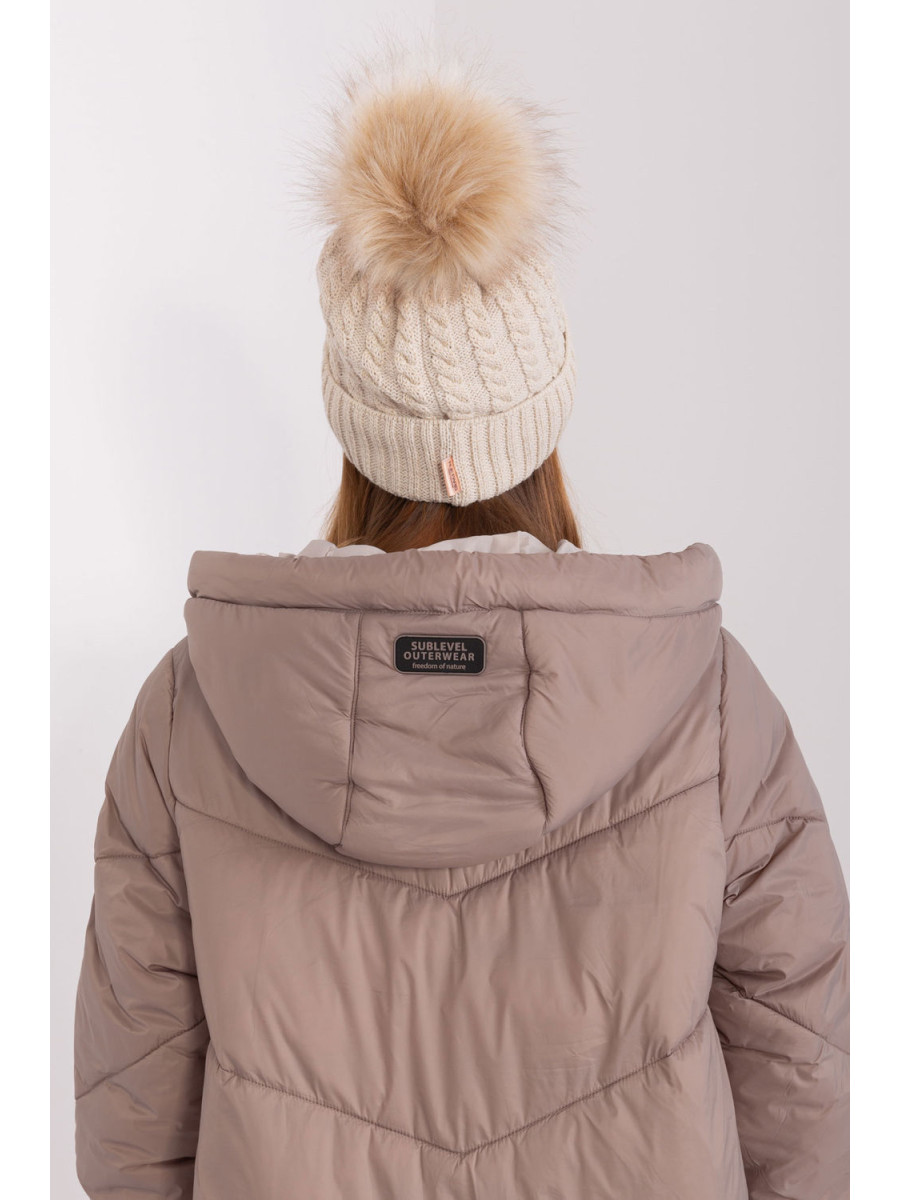 Bonnet model 187438 Rue Paris