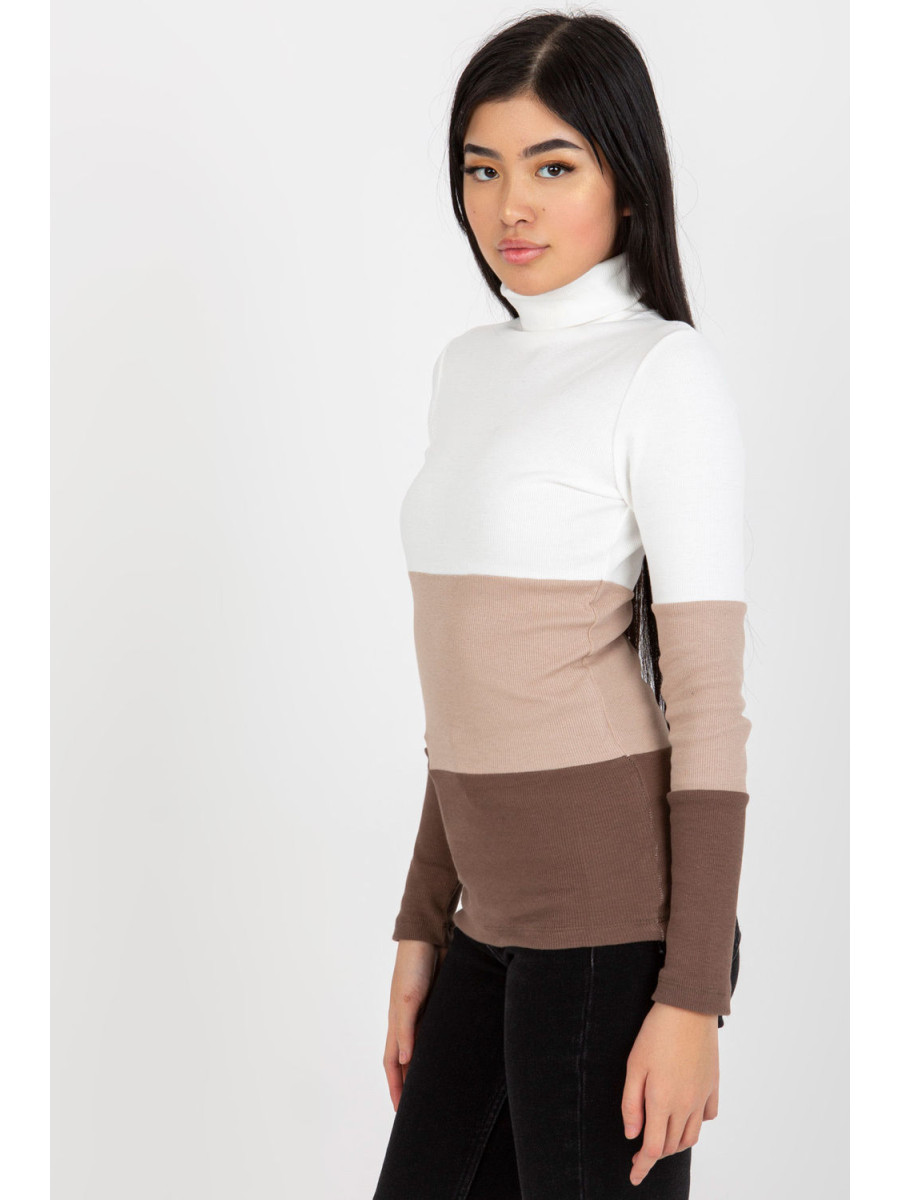 Col roulé model 175120 Rue Paris