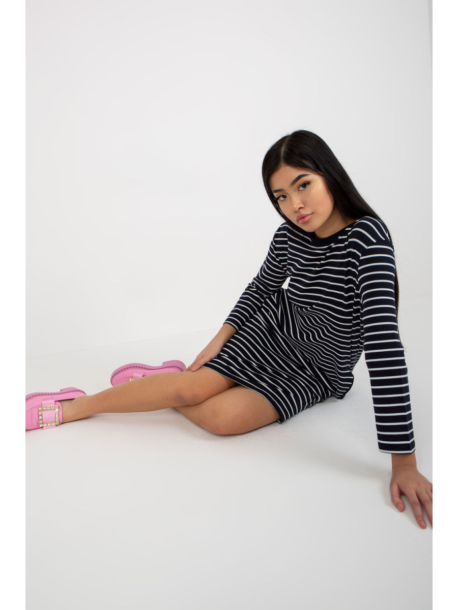 Robe de jour model 175408 Rue Paris