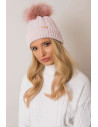 Bonnet model 187441 Rue Paris