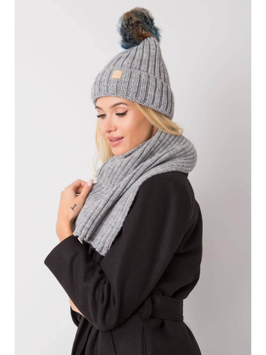 L`ensemble model 171801 Rue Paris