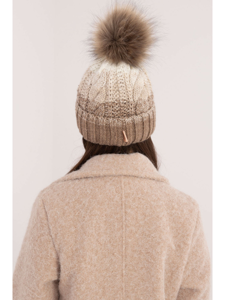 Bonnet model 201411 Rue Paris