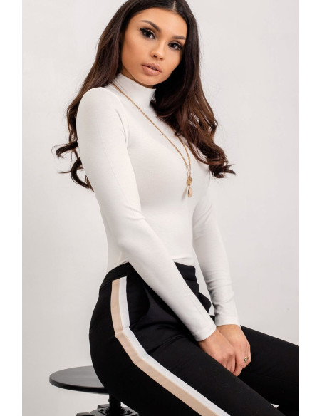 Col roulé model 169854 Rue Paris