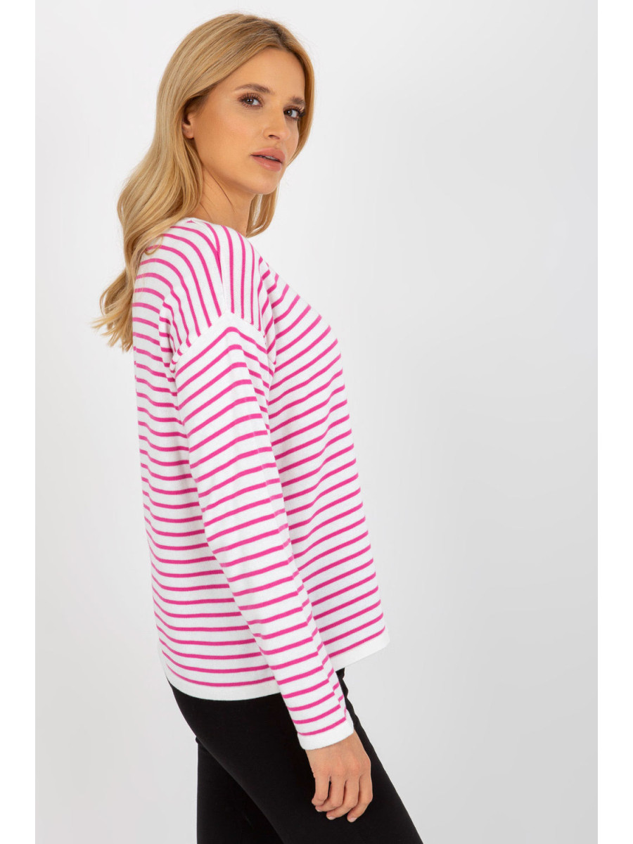Chandail model 175751 Rue Paris