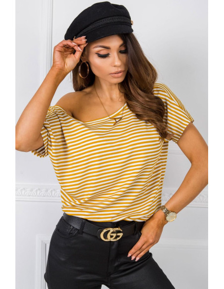 T-shirt model 178075 Rue Paris