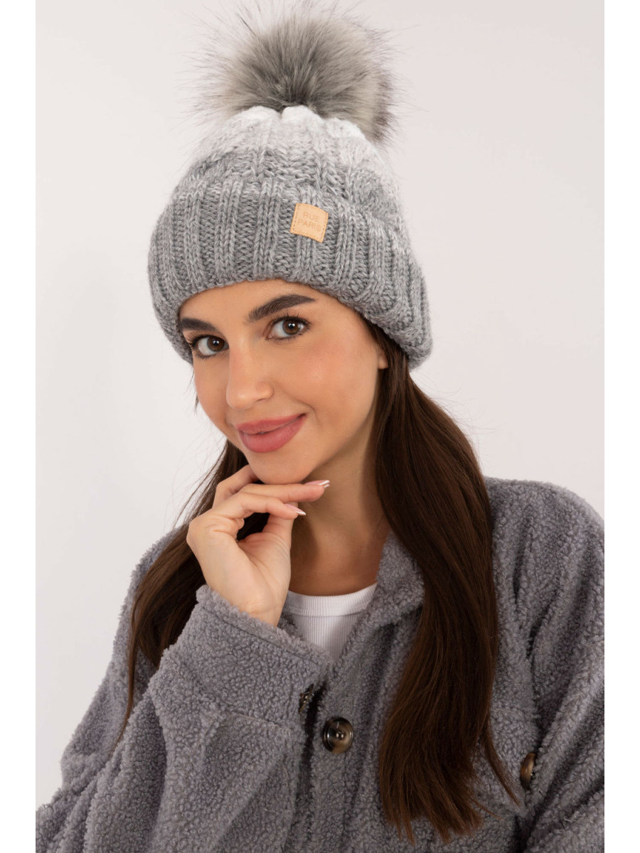 Bonnet model 201414 Rue Paris