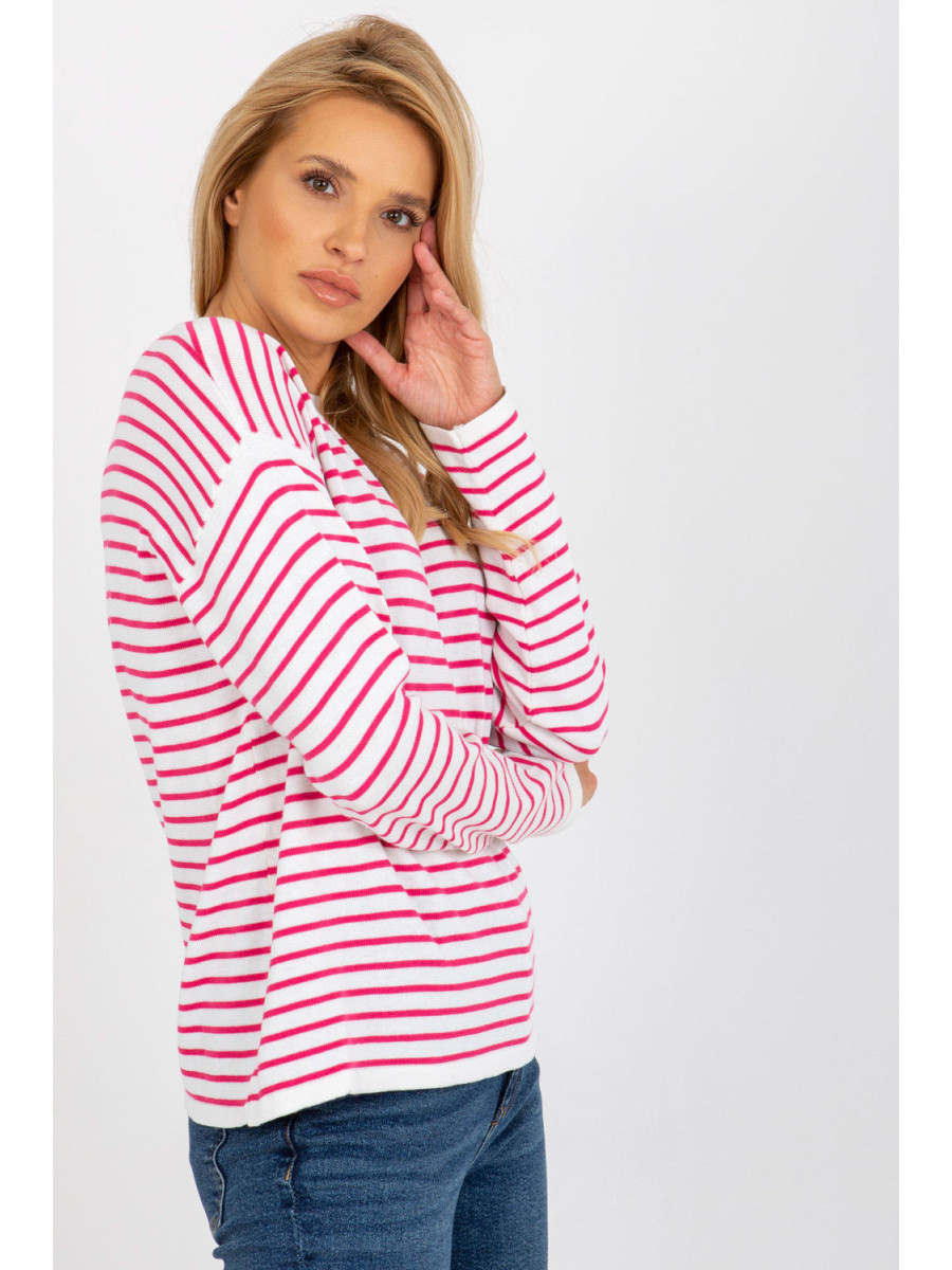 Chandail model 175753 Rue Paris