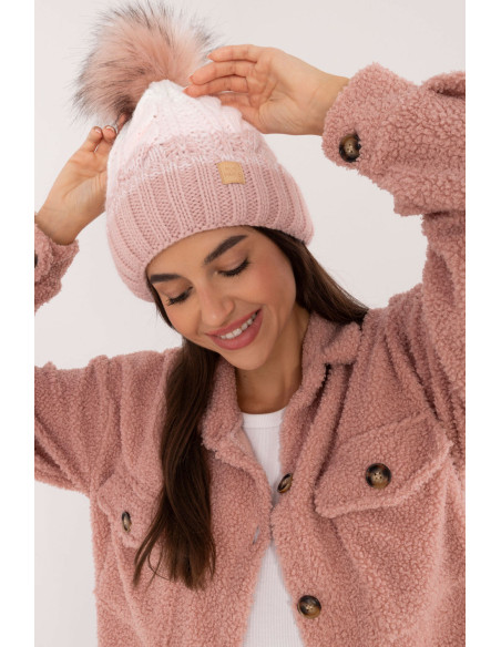 Bonnet model 201415 Rue Paris