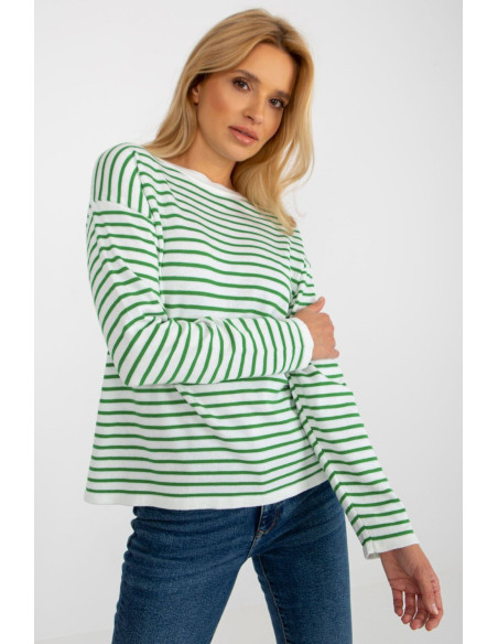 Chandail model 175755 Rue Paris