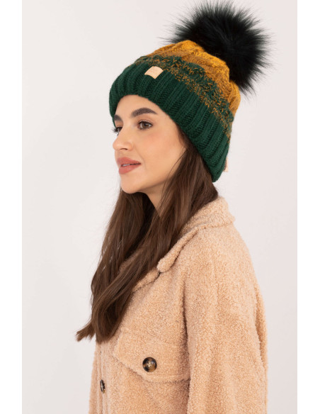 Bonnet model 201416 Rue Paris