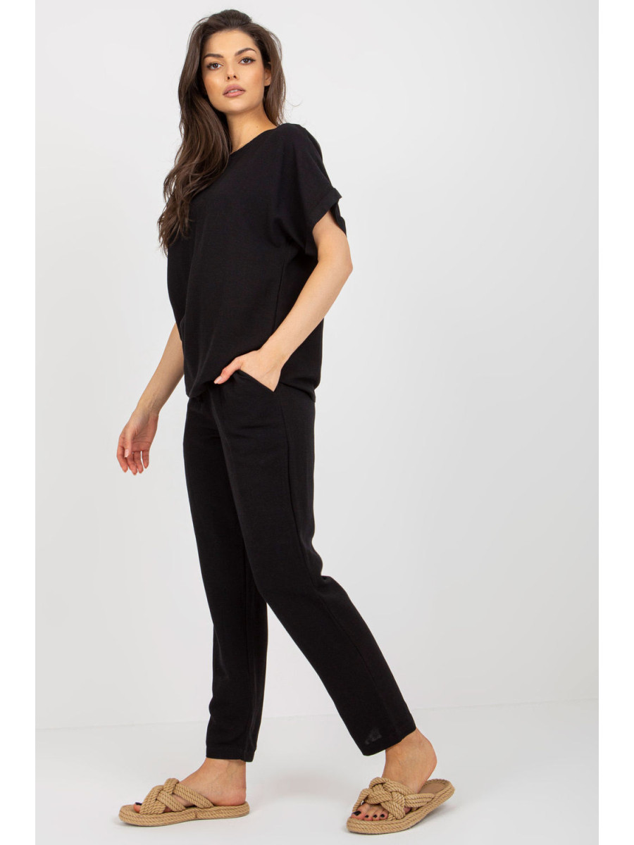 L`ensemble model 179029 Rue Paris