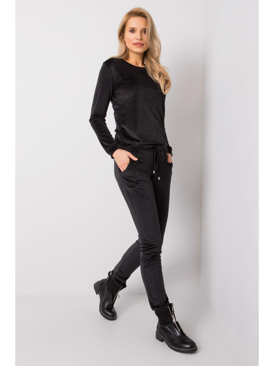 L`ensemble model 175110 Rue Paris