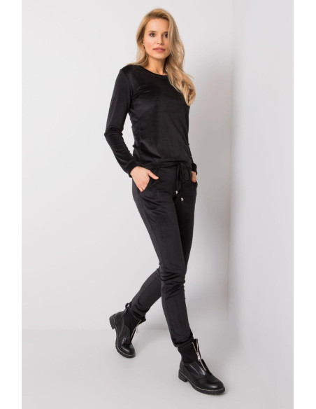 L`ensemble model 175110 Rue Paris