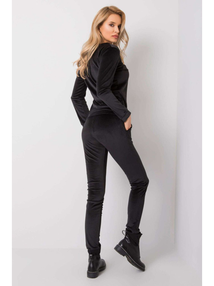 L`ensemble model 175110 Rue Paris