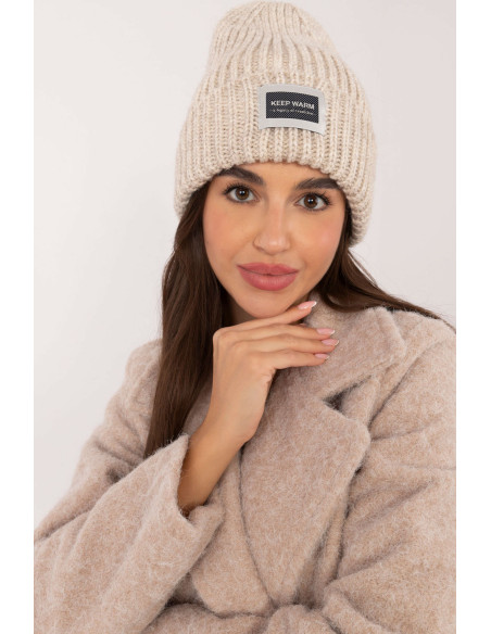 Bonnet model 201418 Rue Paris