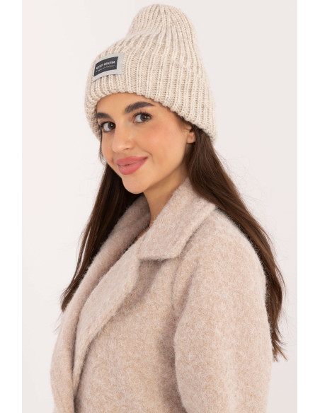 Bonnet model 201418 Rue Paris