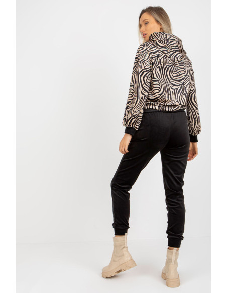L`ensemble model 173357 Rue Paris